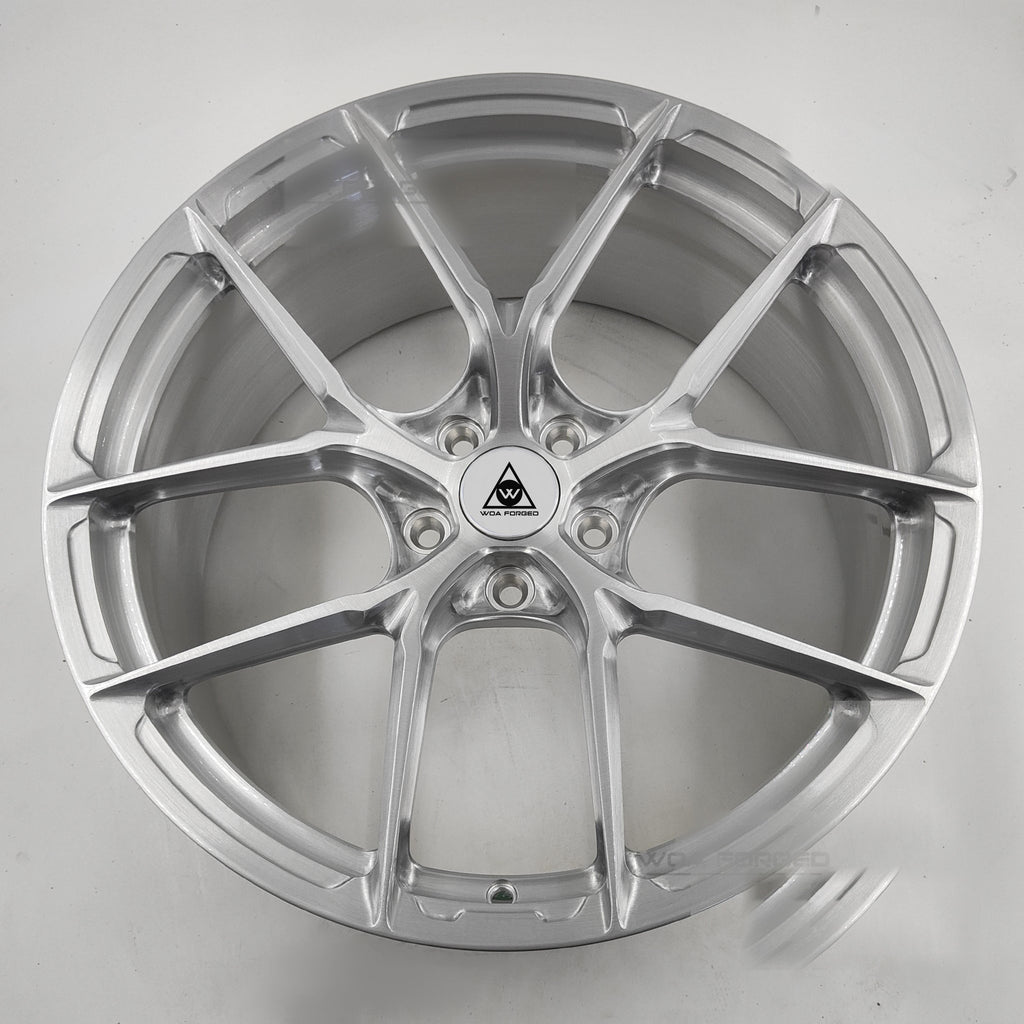 BMW Forged Monoblock Wheels — Racing Spoke, Brushed Finish (Set of 4) - detail view