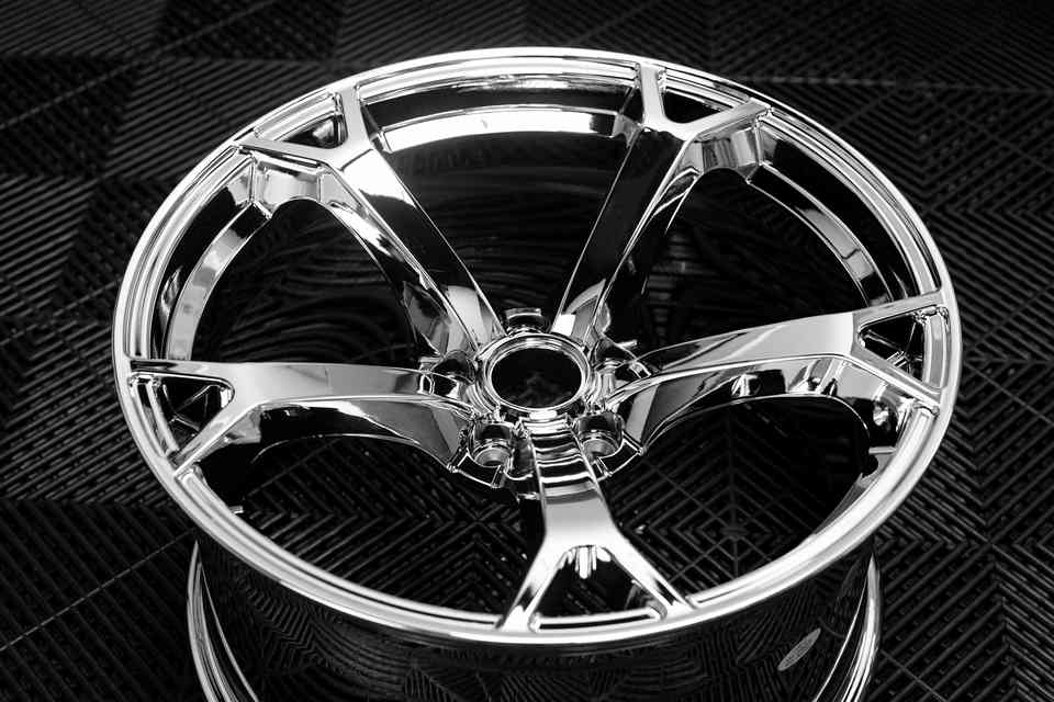 Triple chrome forged wheel, front view