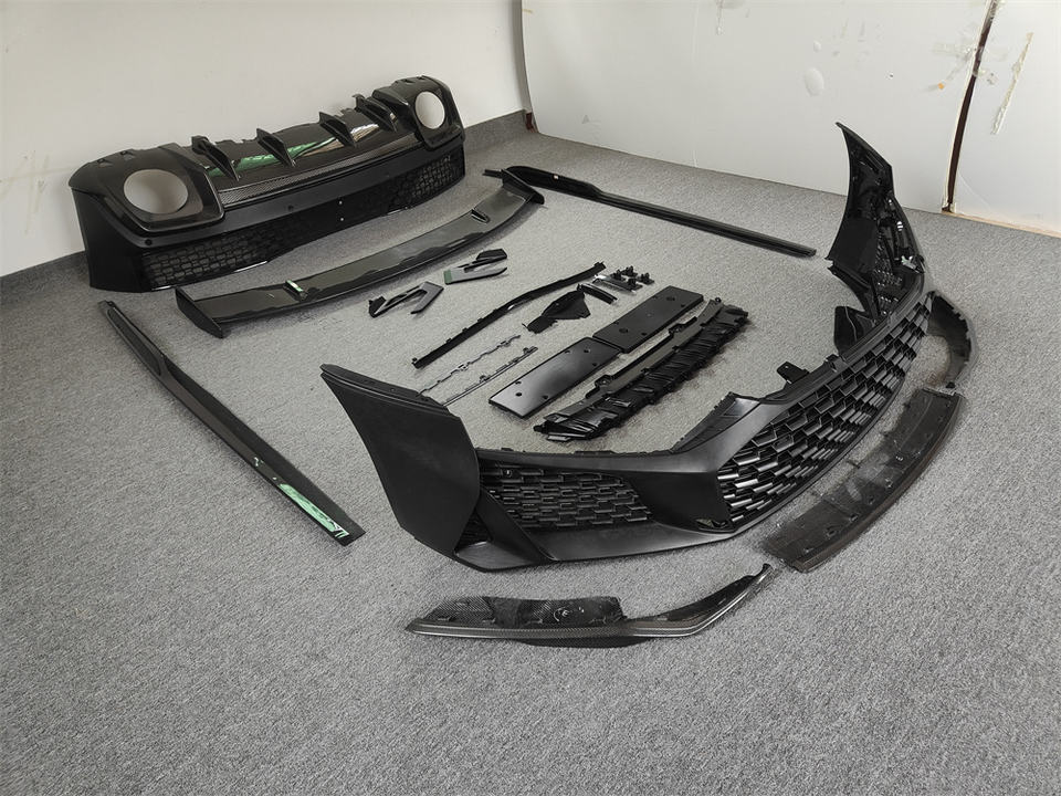 Audi R8 PP + Carbon Fiber Body Kit — Front/Rear Bumpers, Grilles, Side Skirts & Spoiler (2016–2019)
