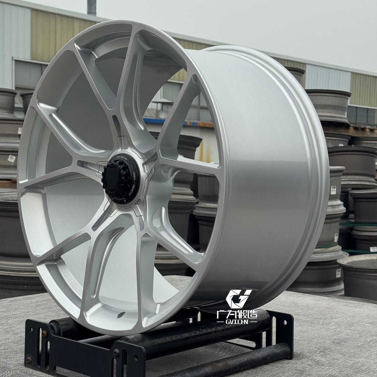 Custom Fake Center Lock Forged Wheels