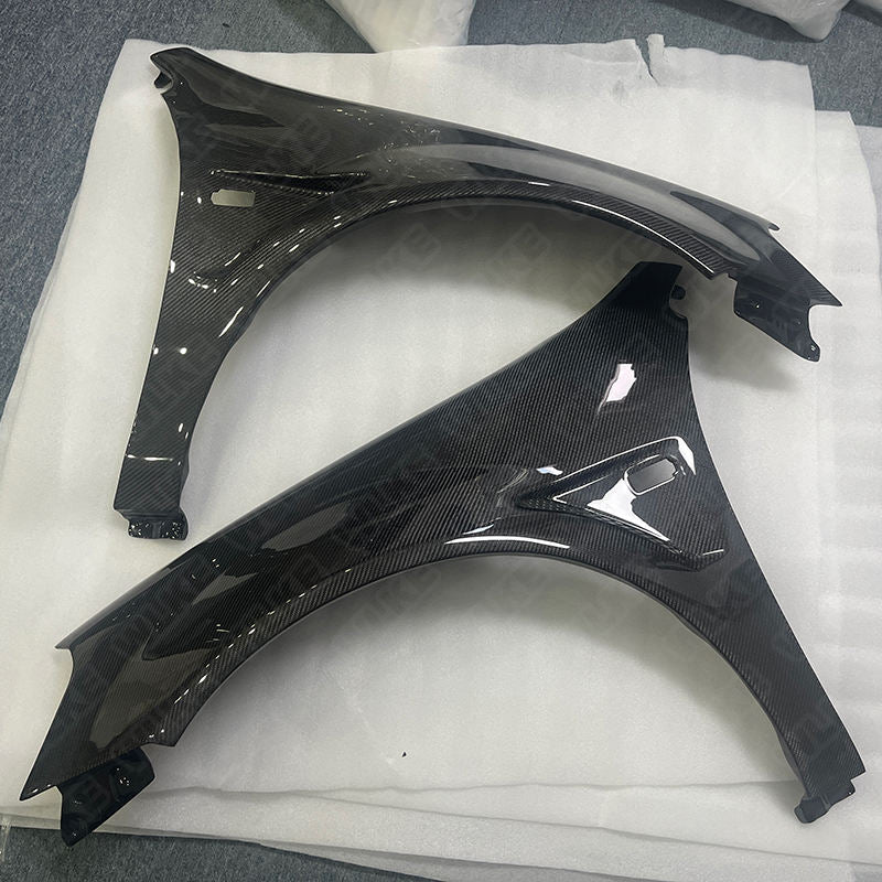 Carbon Fiber Vented Front Fenders (+15mm) — for 2002–2006